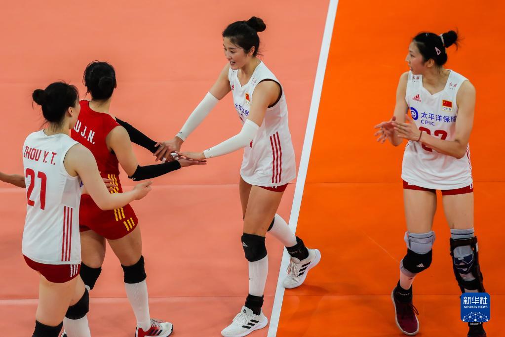 <b>中国女排战胜泰国队晋级亚洲杯决赛</b>