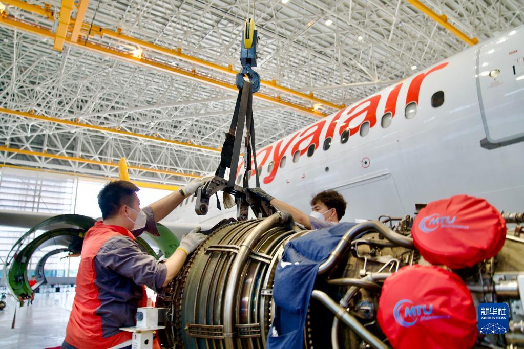<b>海南自贸港迎来首单进境飞机发动机更换业务</b>