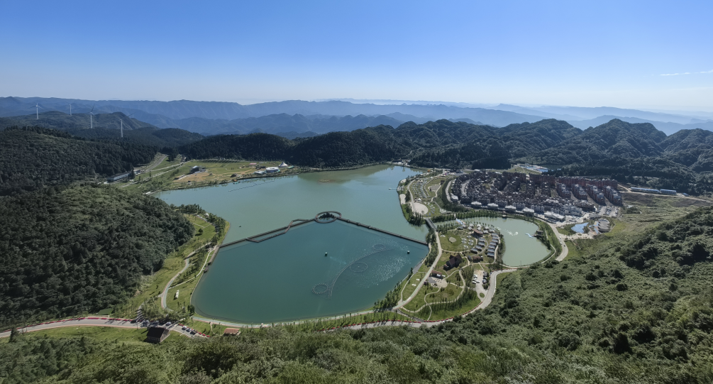 <b>新时代中国调研行·长江篇丨筑牢生态屏障 打造美丽之地——重庆推动山水人城和谐相融</b>