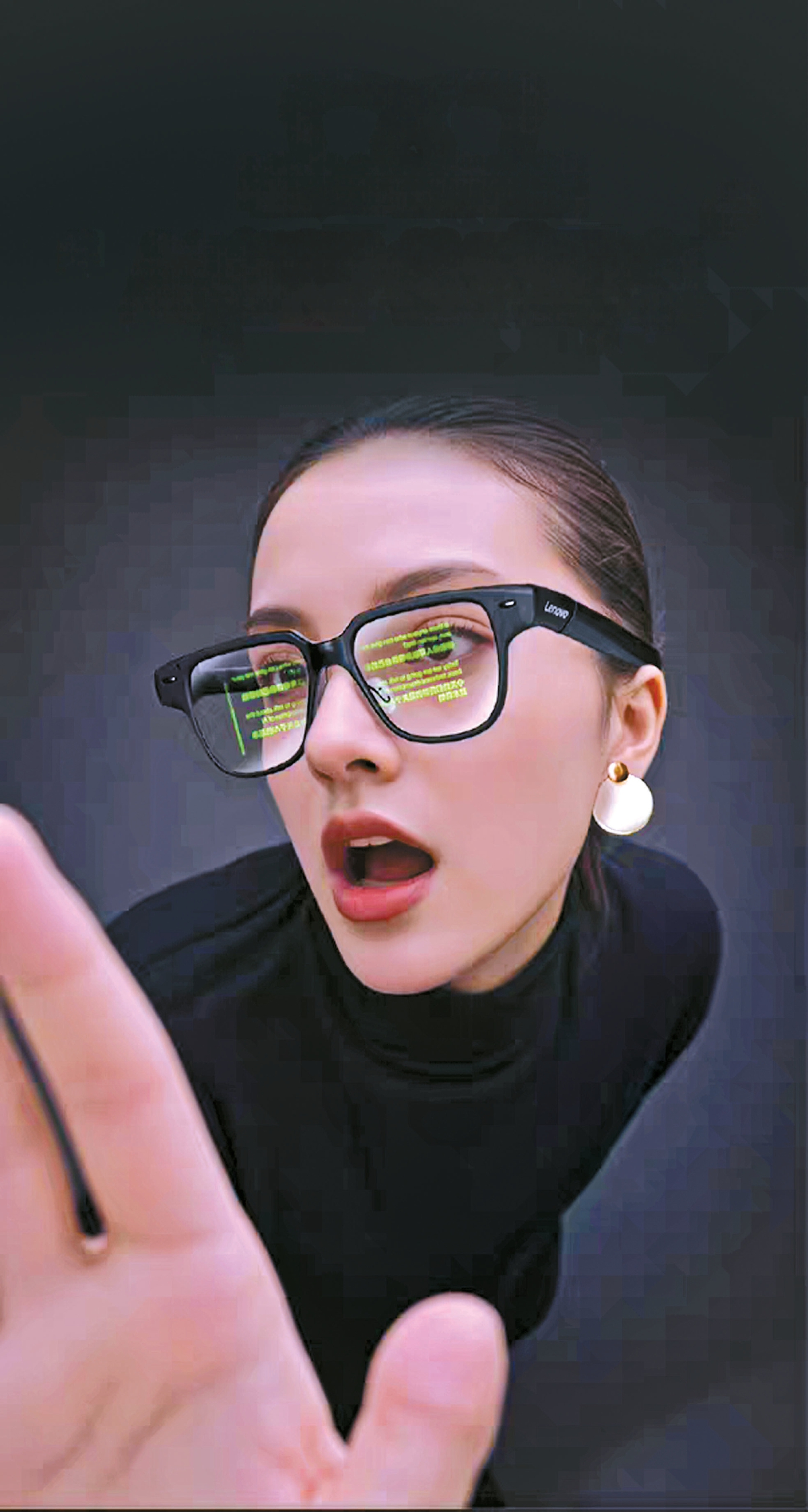 <b>从工具变“数字伙伴” AI可穿戴设备“开挂”</b>