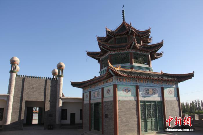 东西问丨于尚平：新疆何以形成多宗教并存格局？