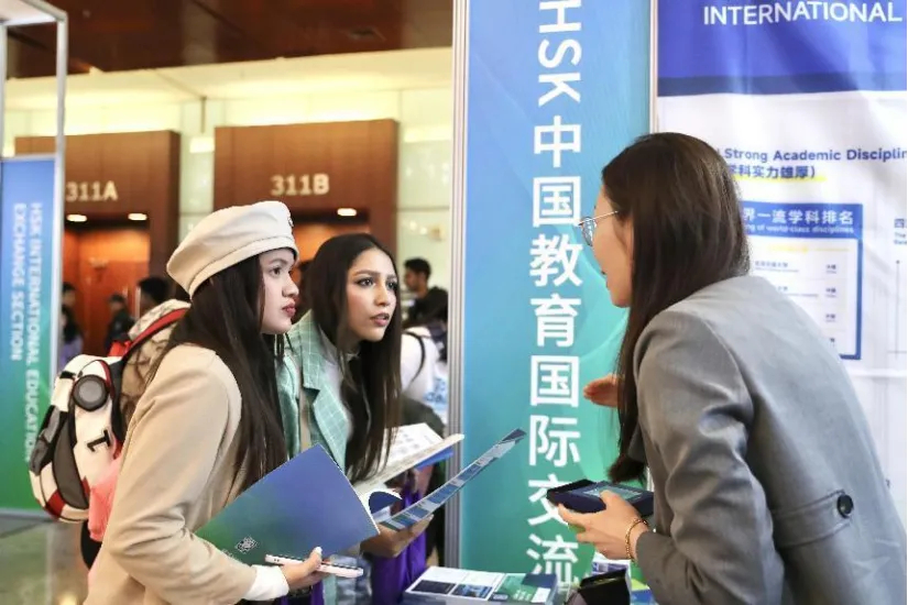 东西问｜刘健：古代东西方语言文字如何互有影响？