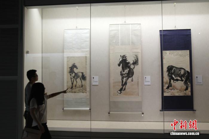 东西问｜徐小阳：为何徐悲鸿笔下的马，总在奔跑与嘶鸣？