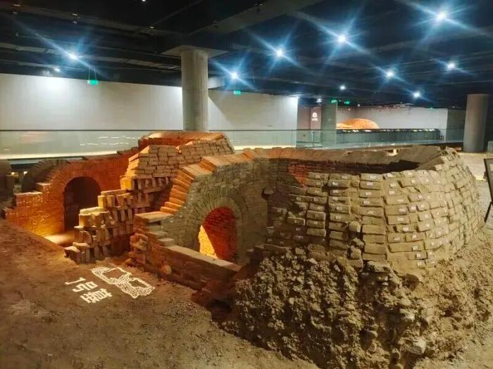 新疆首次发现唐代安西都护府高等级官员墓葬，系南疆地区唯一，填补了什么，又实证了什么